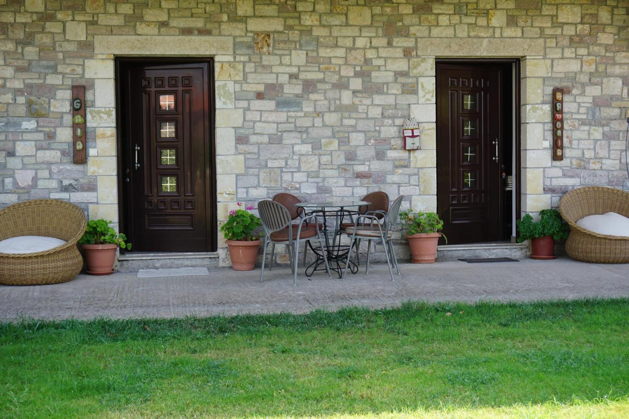 Miterra Cozy Apartments Andritsaina Exterior foto